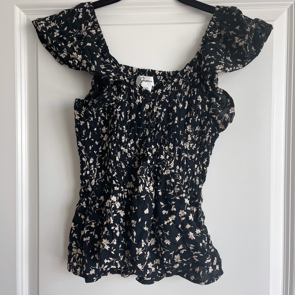 Never worn, fancy little girlie shirt